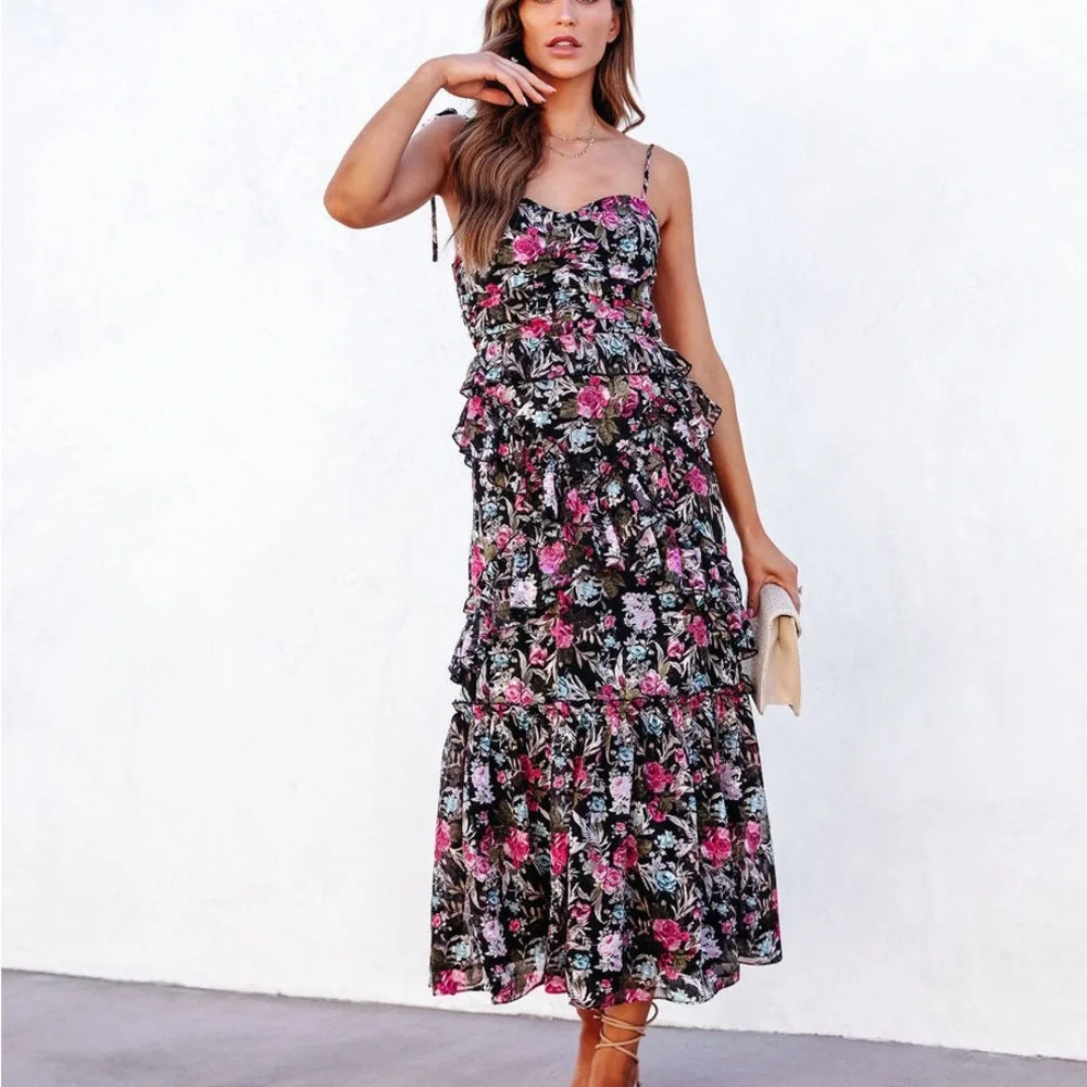 ACOA Black Floral Dress with Ruffles and Layers - Size XL - Picture 3 of 15